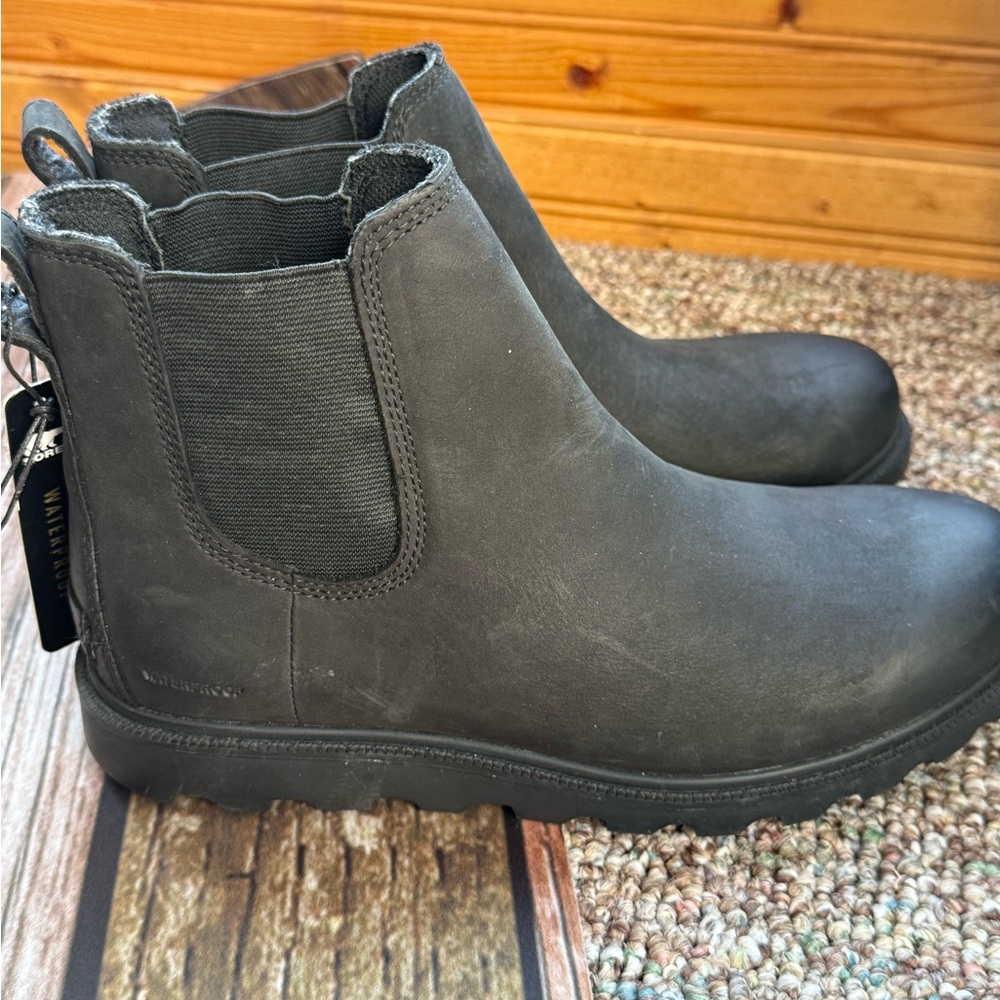 Sorel Waterproof Chelsea Boots NWT - Picture 2 of 5